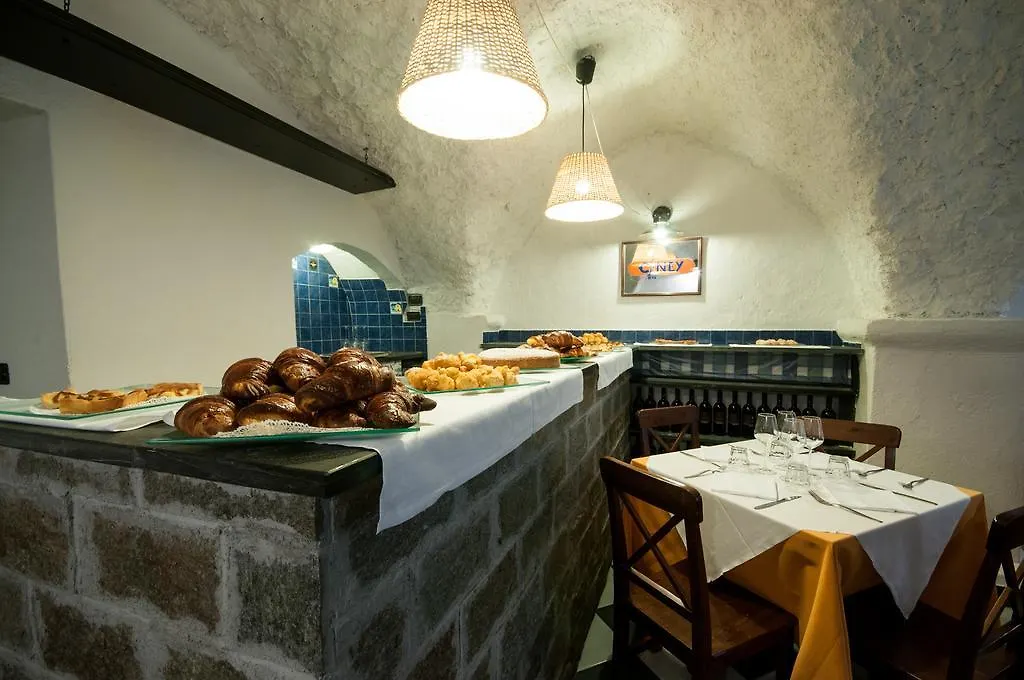 Hotel Overland Toirano 3*,